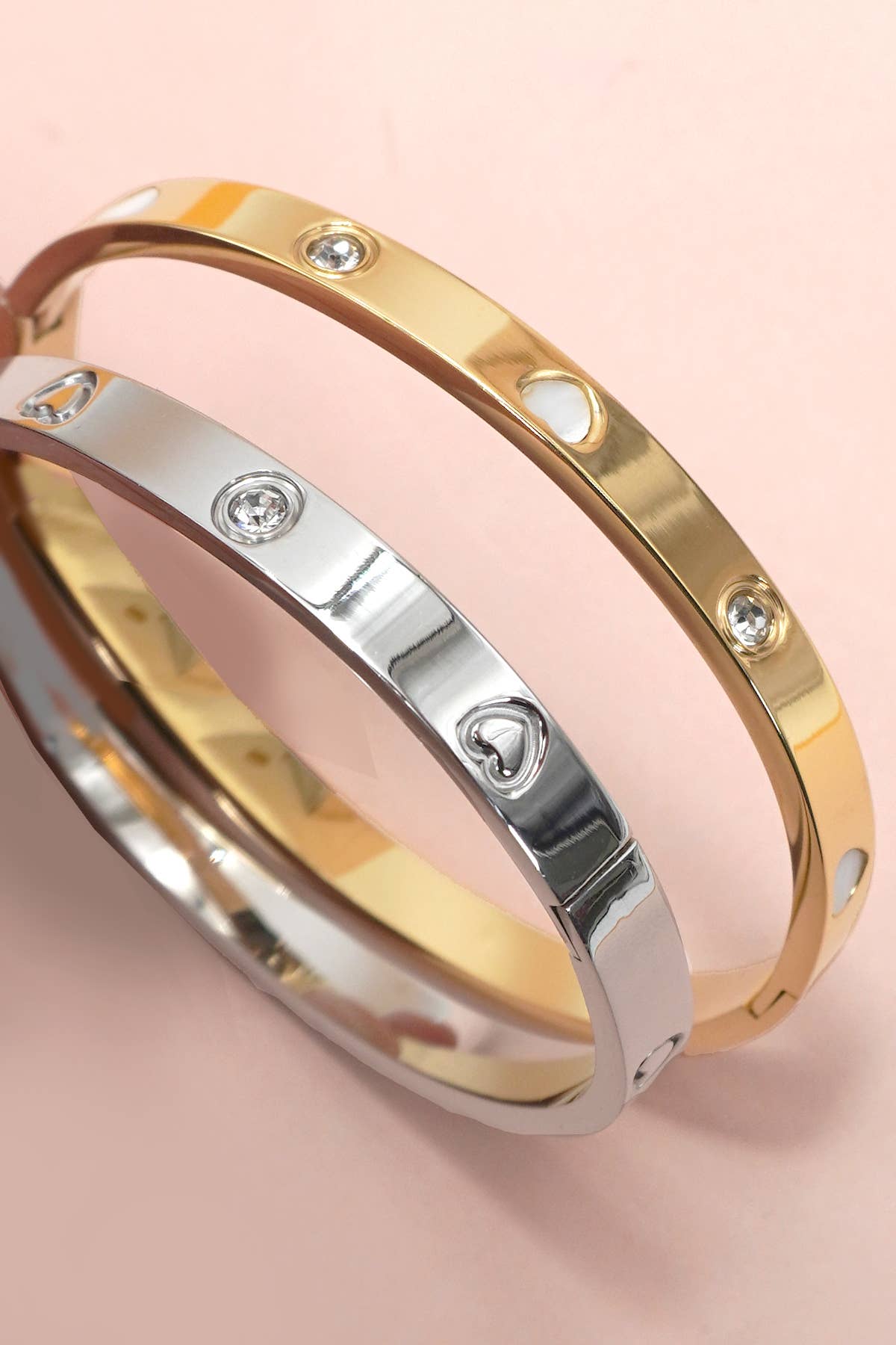 18K NON-TARNISH WATERPROOF STAINLESS STEEL BANGLE WITH HEART
