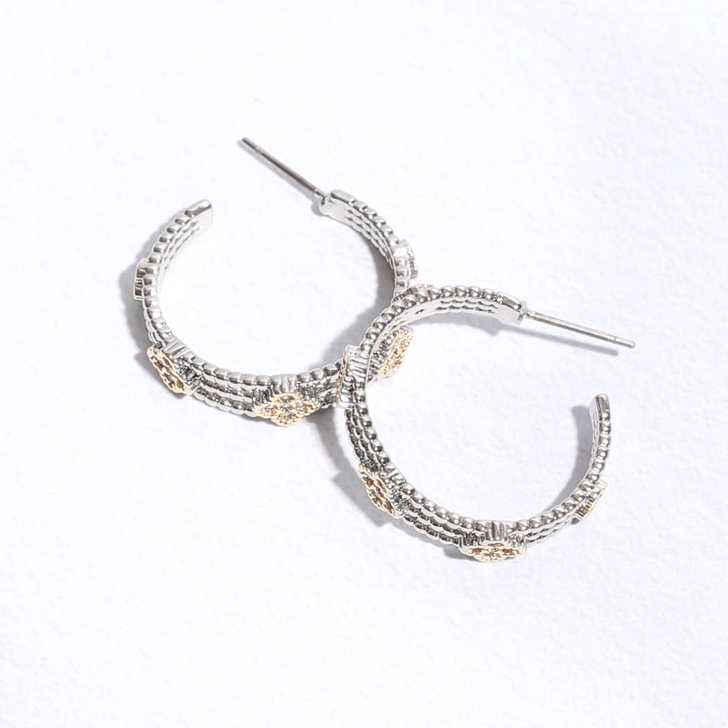 Mini Clover Layer Hoop Earrings