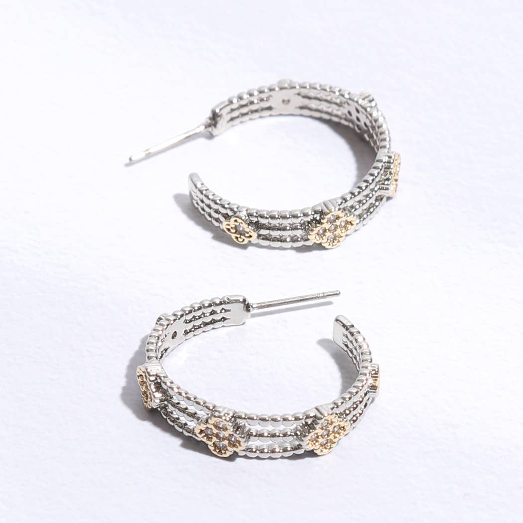 Mini Clover Layer Hoop Earrings
