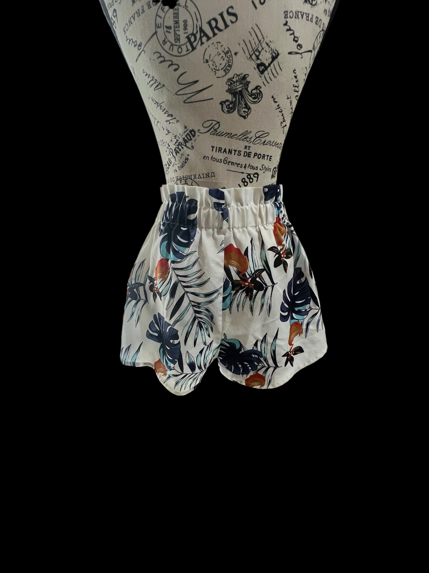 Shein Floral Shorts-Size Large