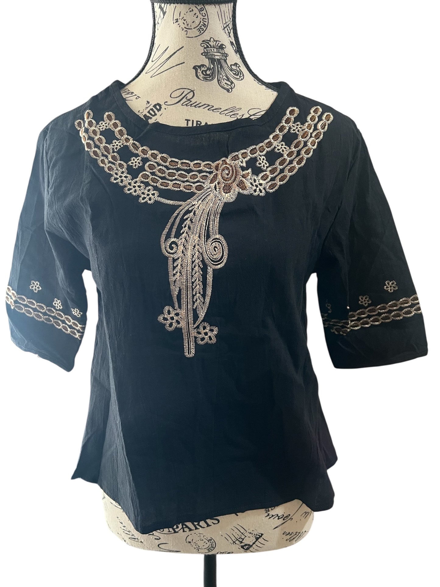 Embroidered Short Sleeve Top-Size Medium