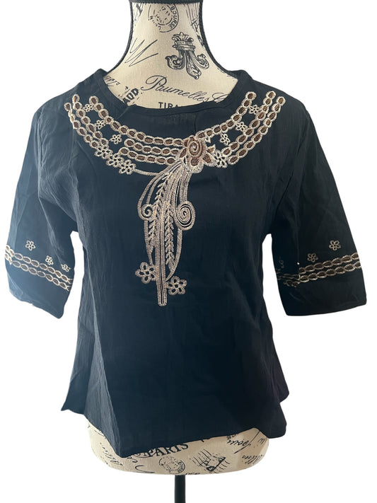 Embroidered Short Sleeve Top-Size Medium