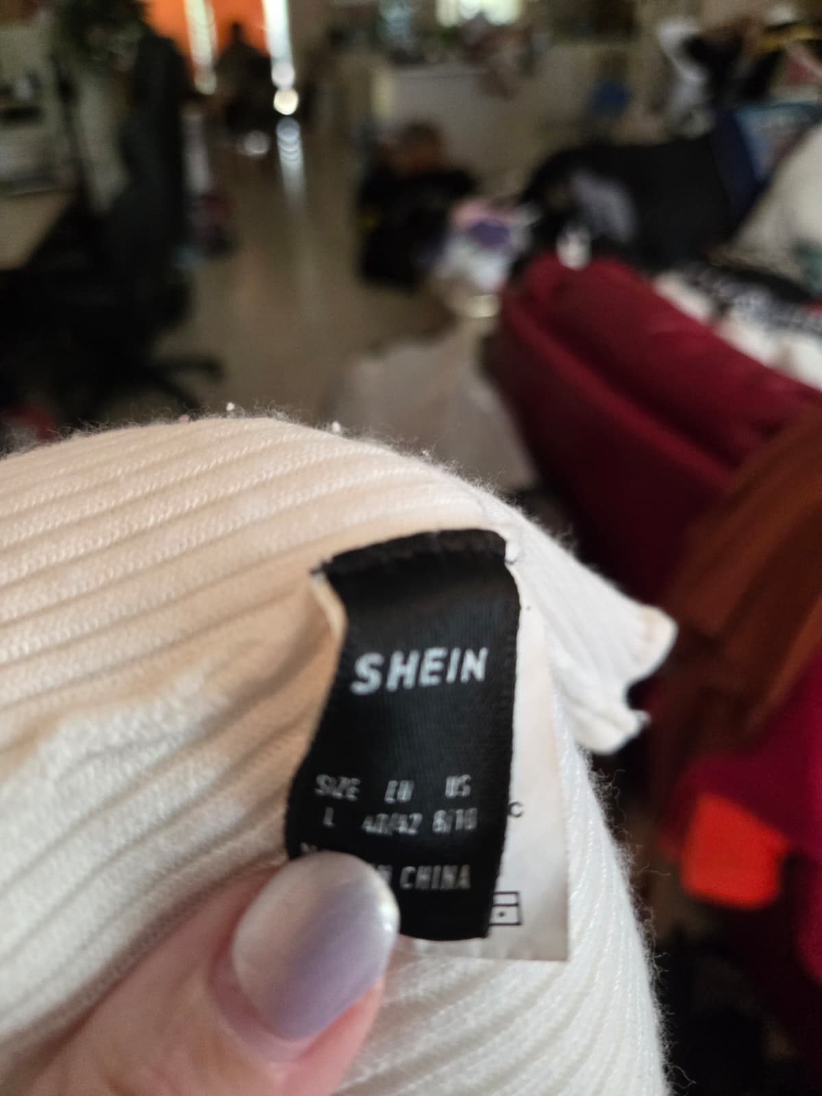 SHEIN White Ribbed Scallop Cardigan – Size Large