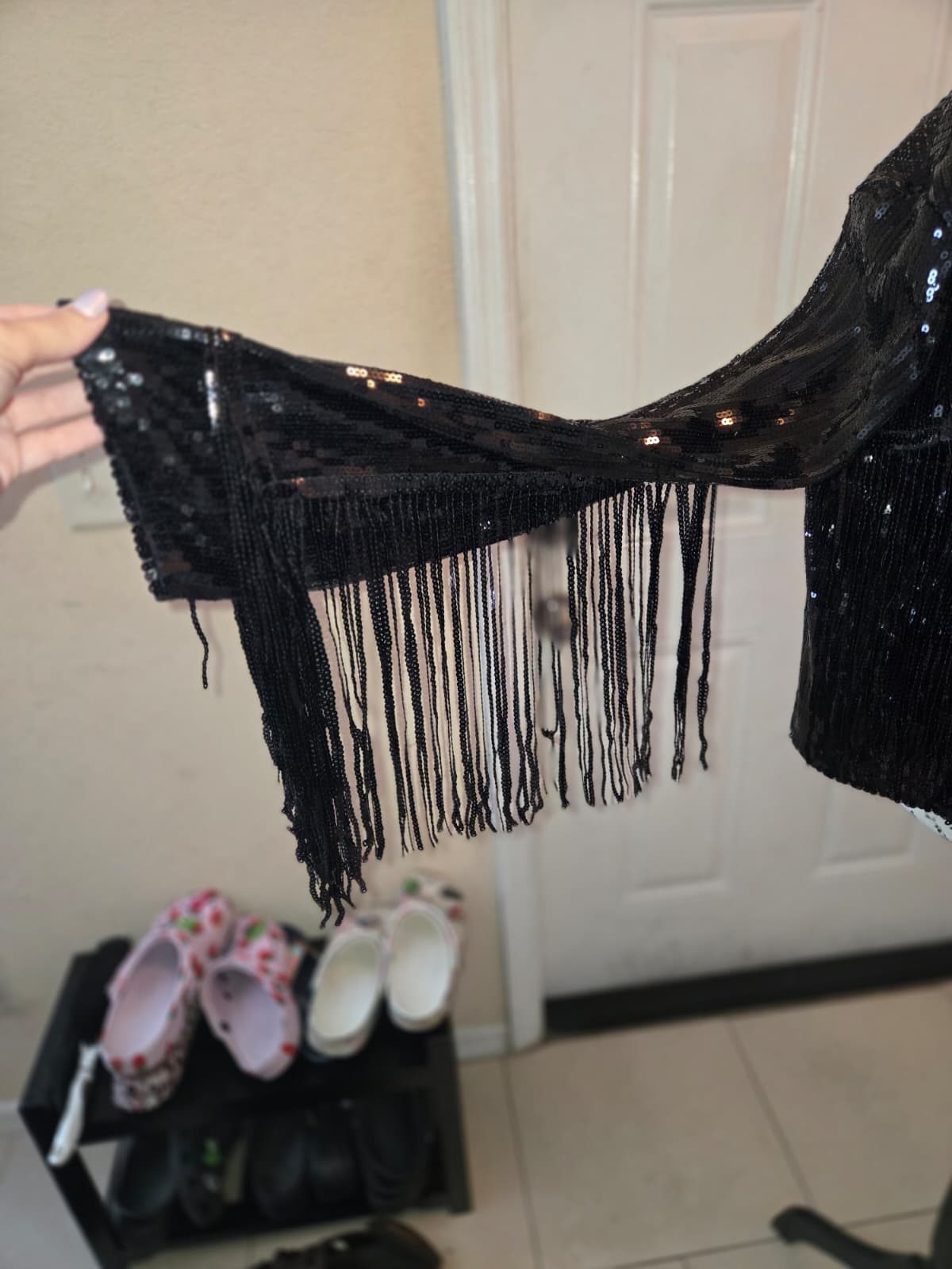 Blue & Buttercup Women's Large Black Sequin Fringe Open Front Jacket