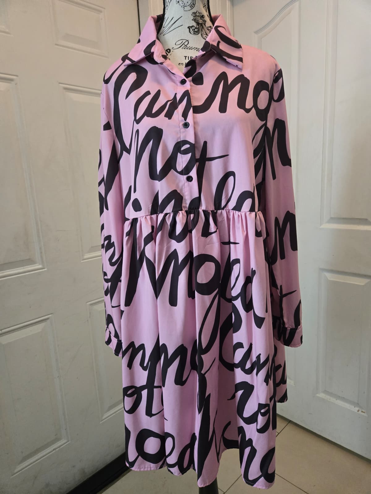 SHEIN Curve Script‑Print Button Dress – Size OXL