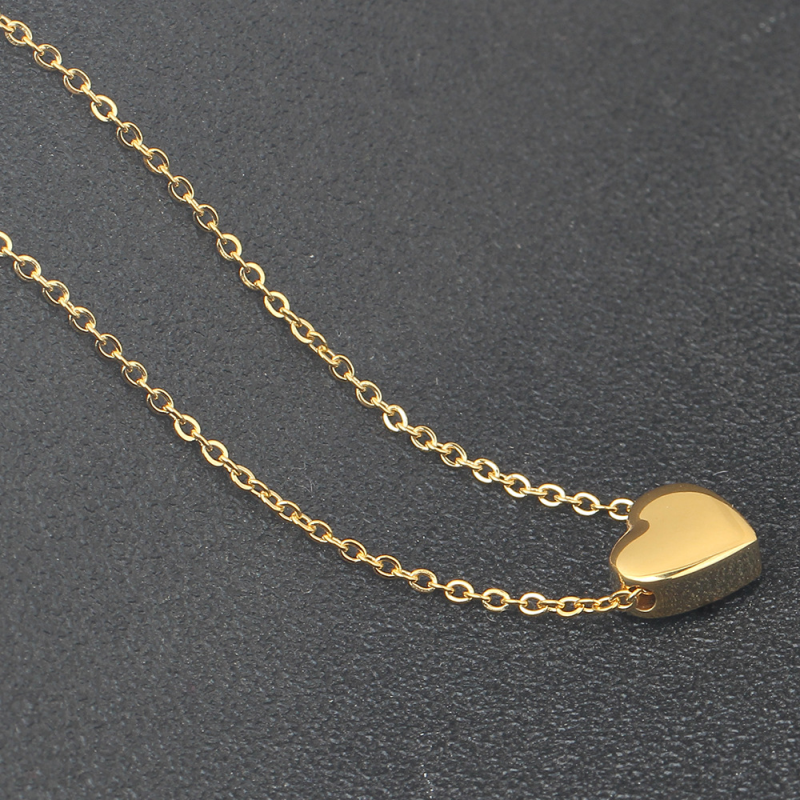Minimalist Dainty Heart Pendant Necklace in Stainless Steel