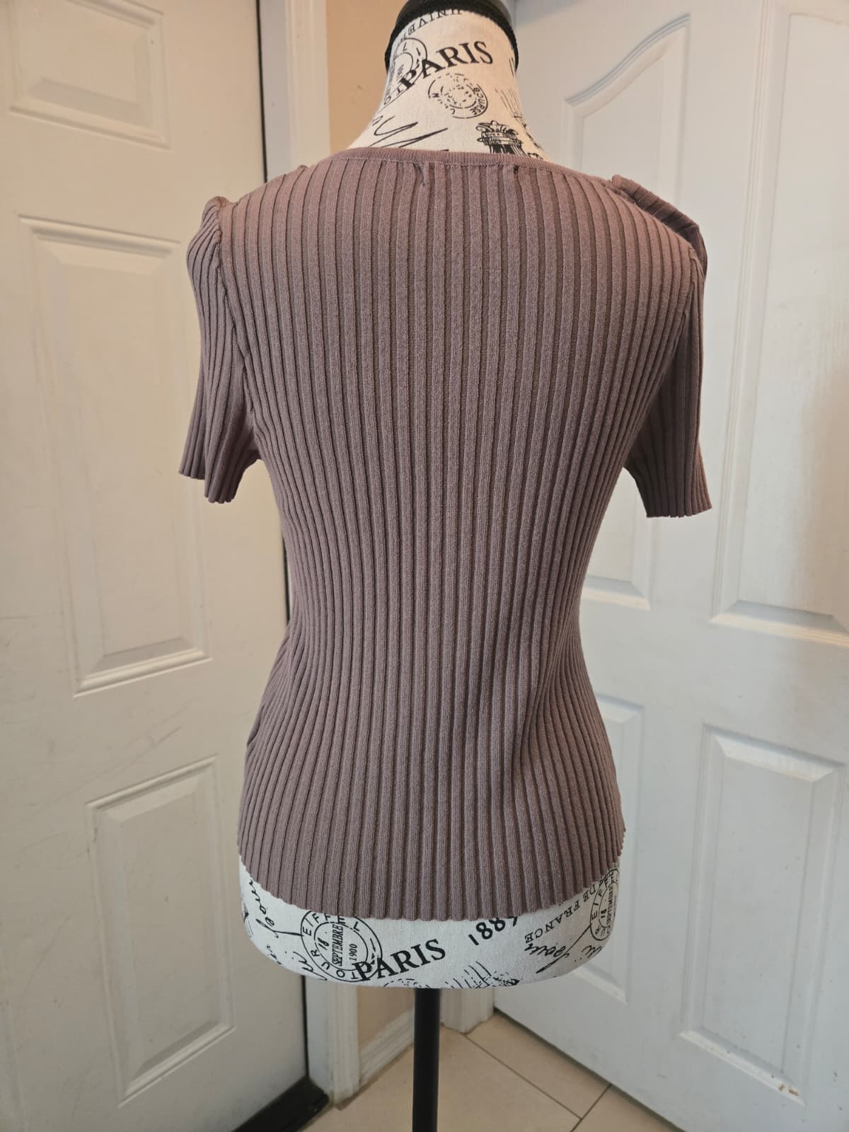 Shein Ribbed Knit Short Sleeve Button Front Cardigan Top – Size Large (Taupe)