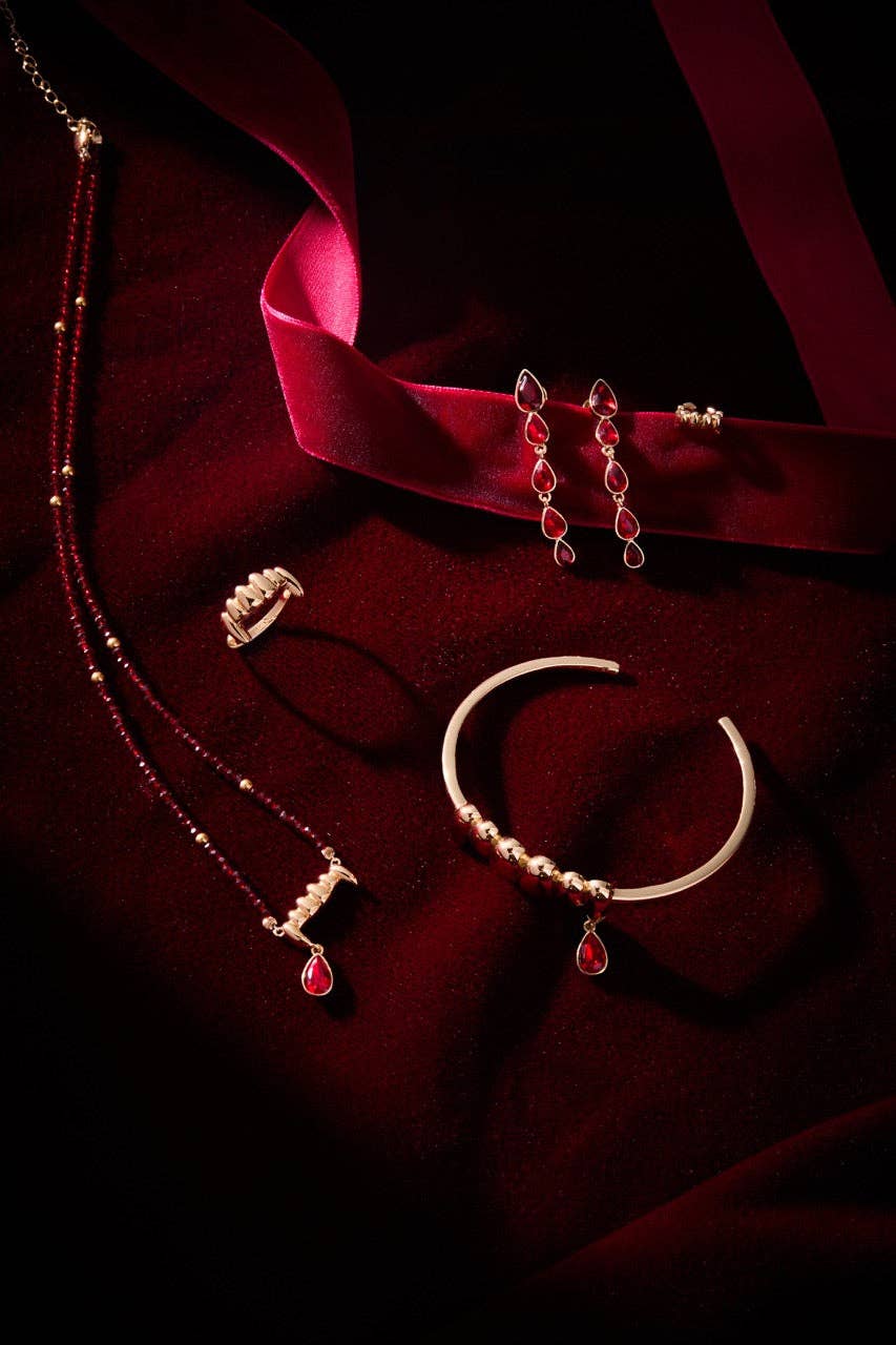 Vampire Teeth Fangs Ring