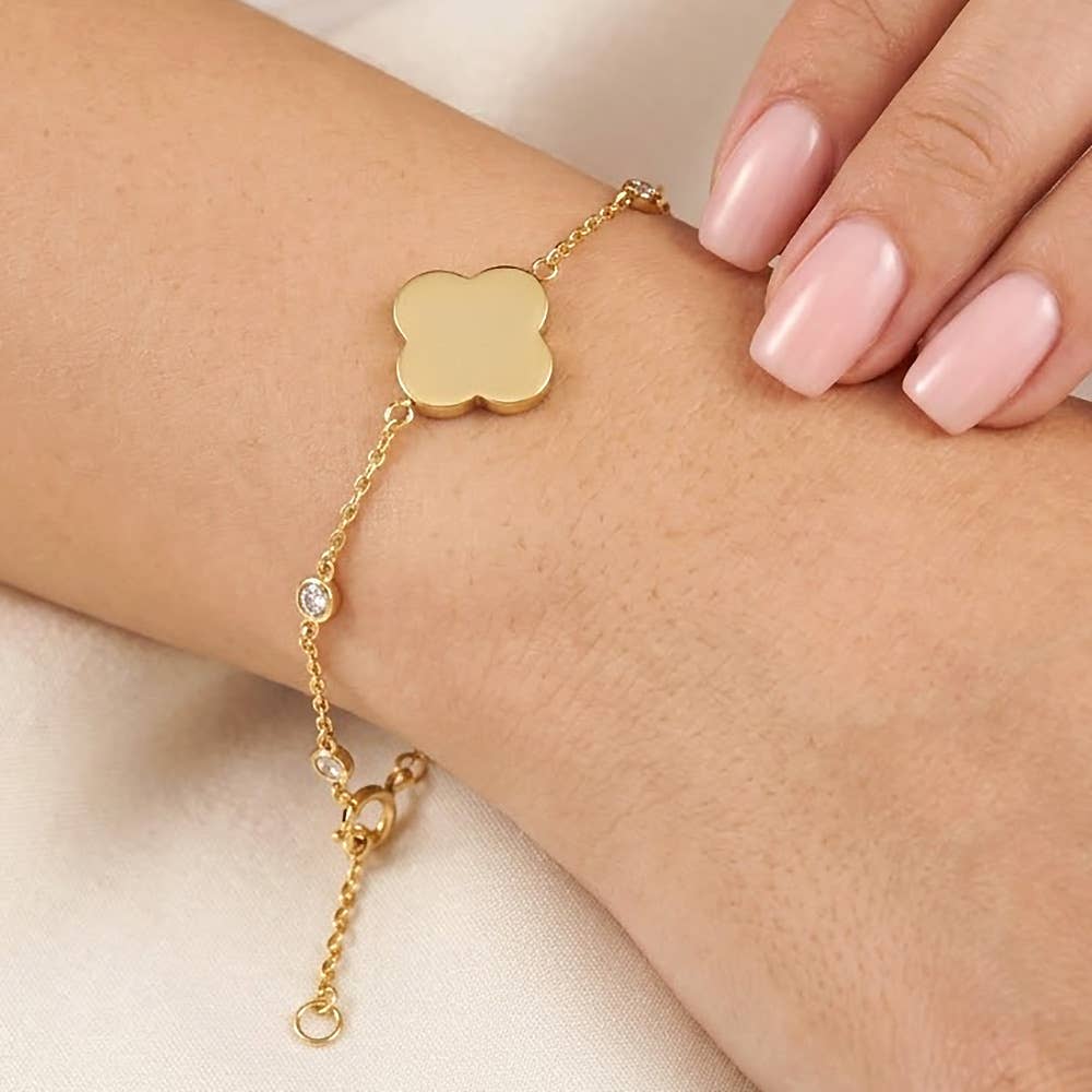 Gold Dipped Quatrefoil Charm Accent Bezel Link Chain Bracelet