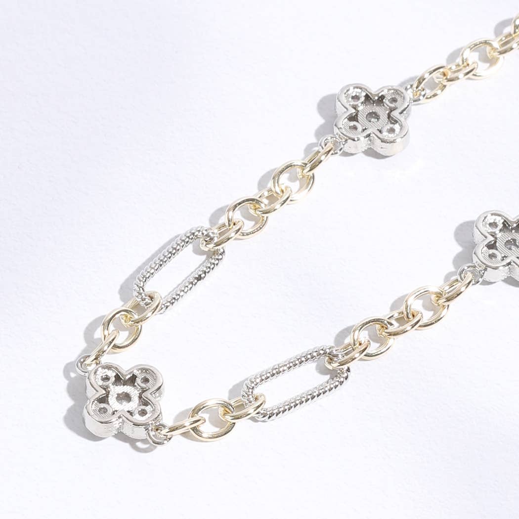 Clover Pendant Multi-Toned Link Necklace