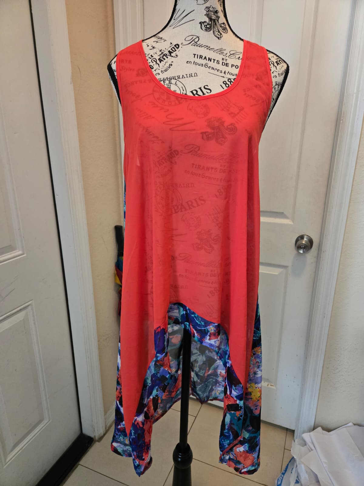 K. Jordan Asymmetrical Handkerchief Hem Tunic Tank – Women's Small