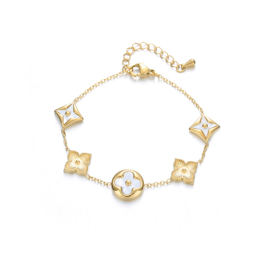 Dainty Clover Beaded Charm Bracelet