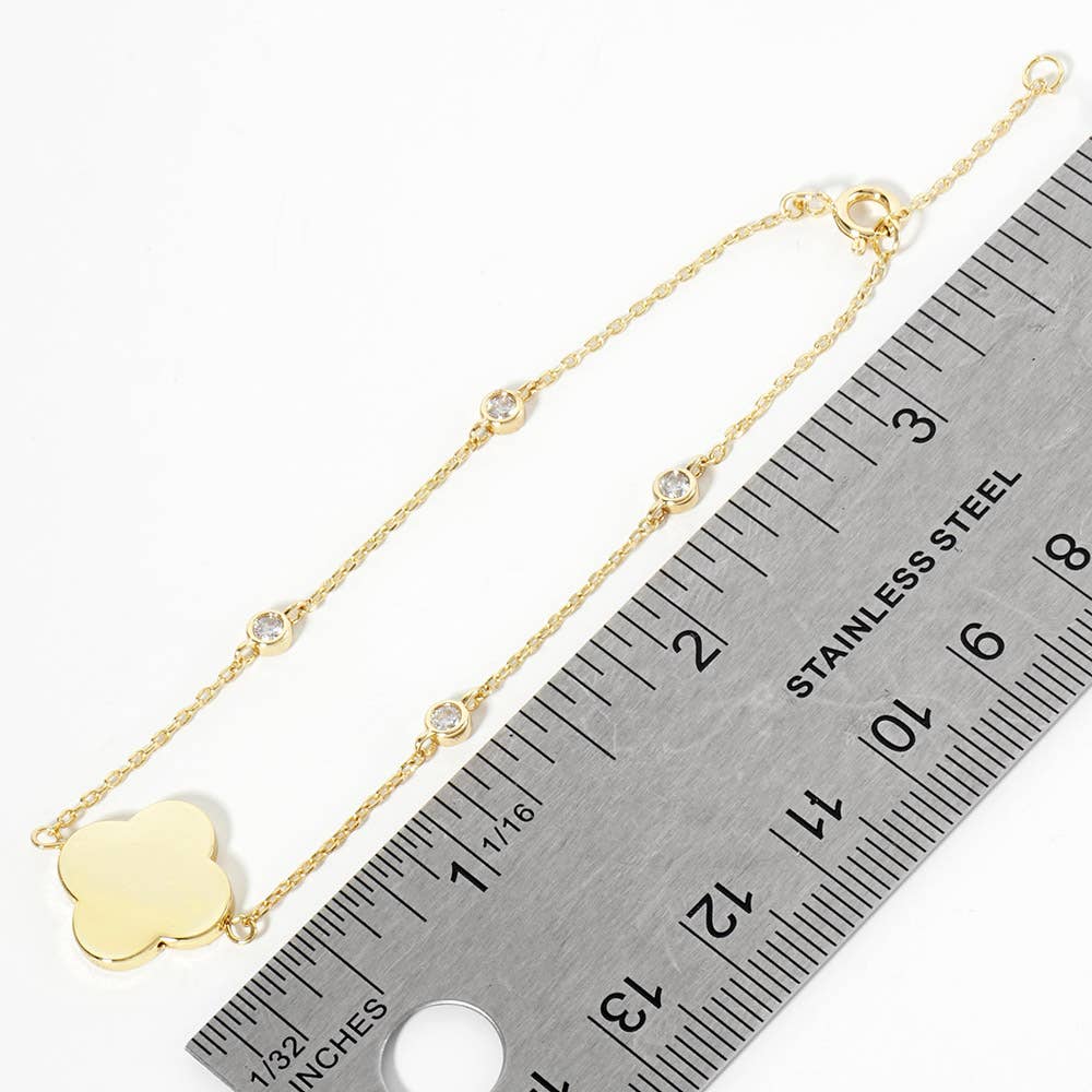 Gold Dipped Quatrefoil Charm Accent Bezel Link Chain Bracelet