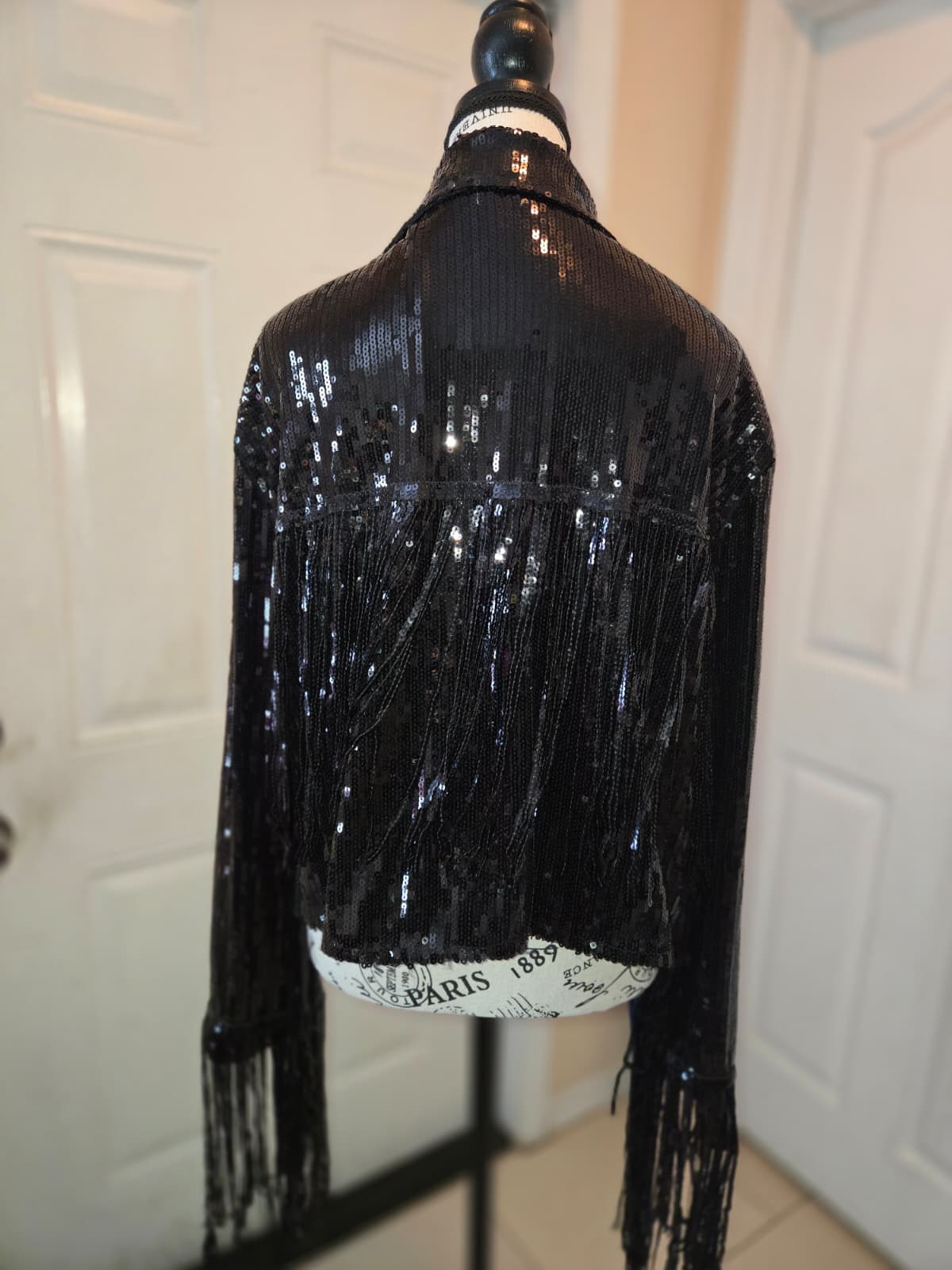 Blue & Buttercup Women's Large Black Sequin Fringe Open Front Jacket