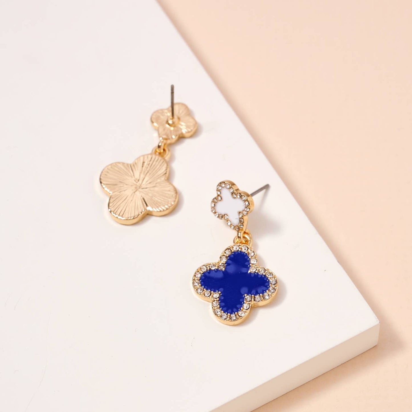 Game Day Enamel Clover Dangling | Earrings