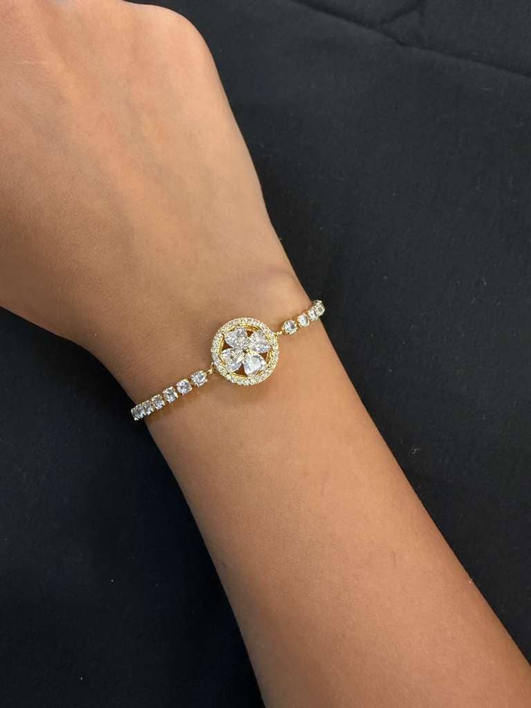 Rotating Spinner Halo Crystal Bracelet – Tennis Style