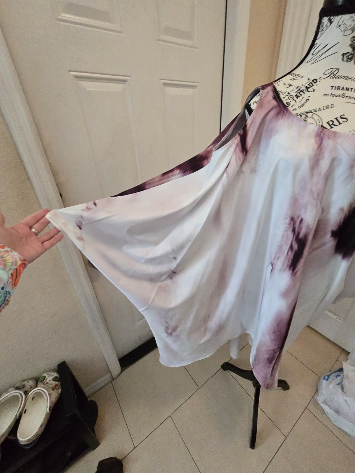Emery Rose Purple & Pink Tie‑Dye Off-the‑Shoulder Dress with Tiger Face – Size Large