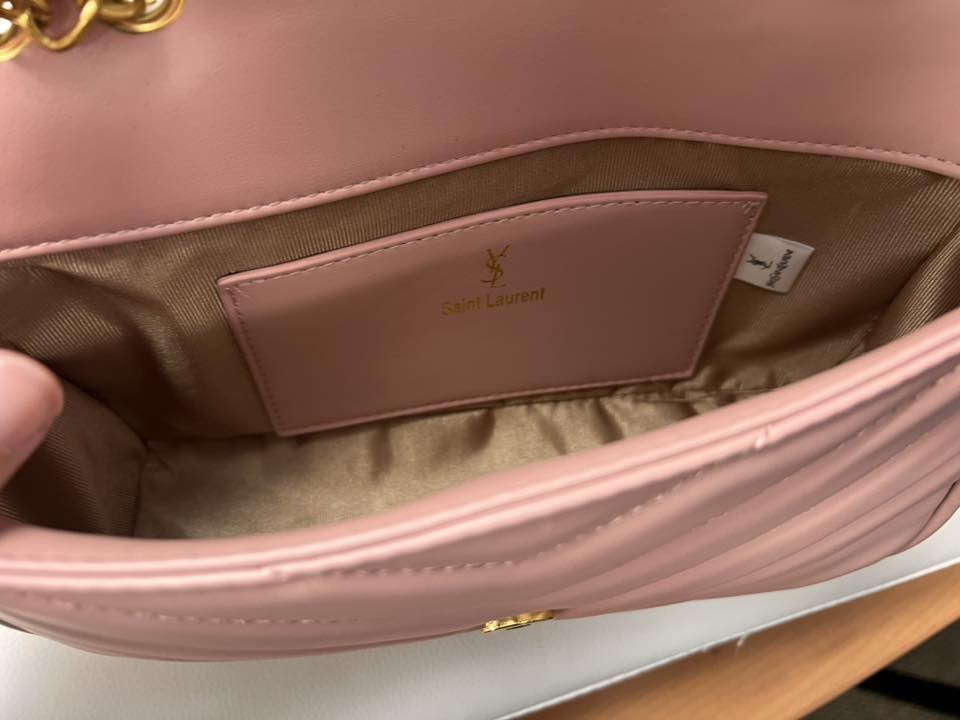 Quilted Purse with Gold Chain