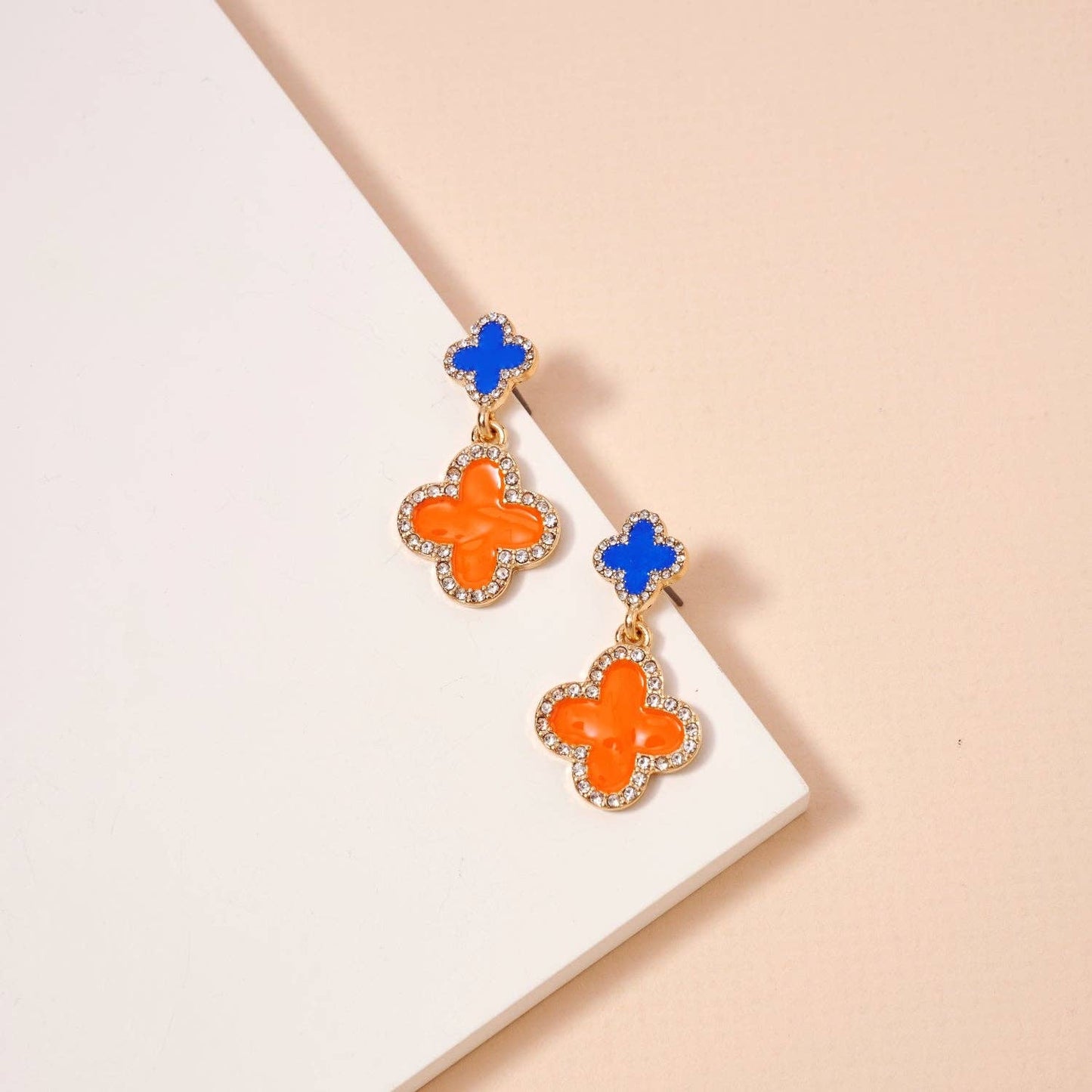 Game Day Enamel Clover Dangling | Earrings