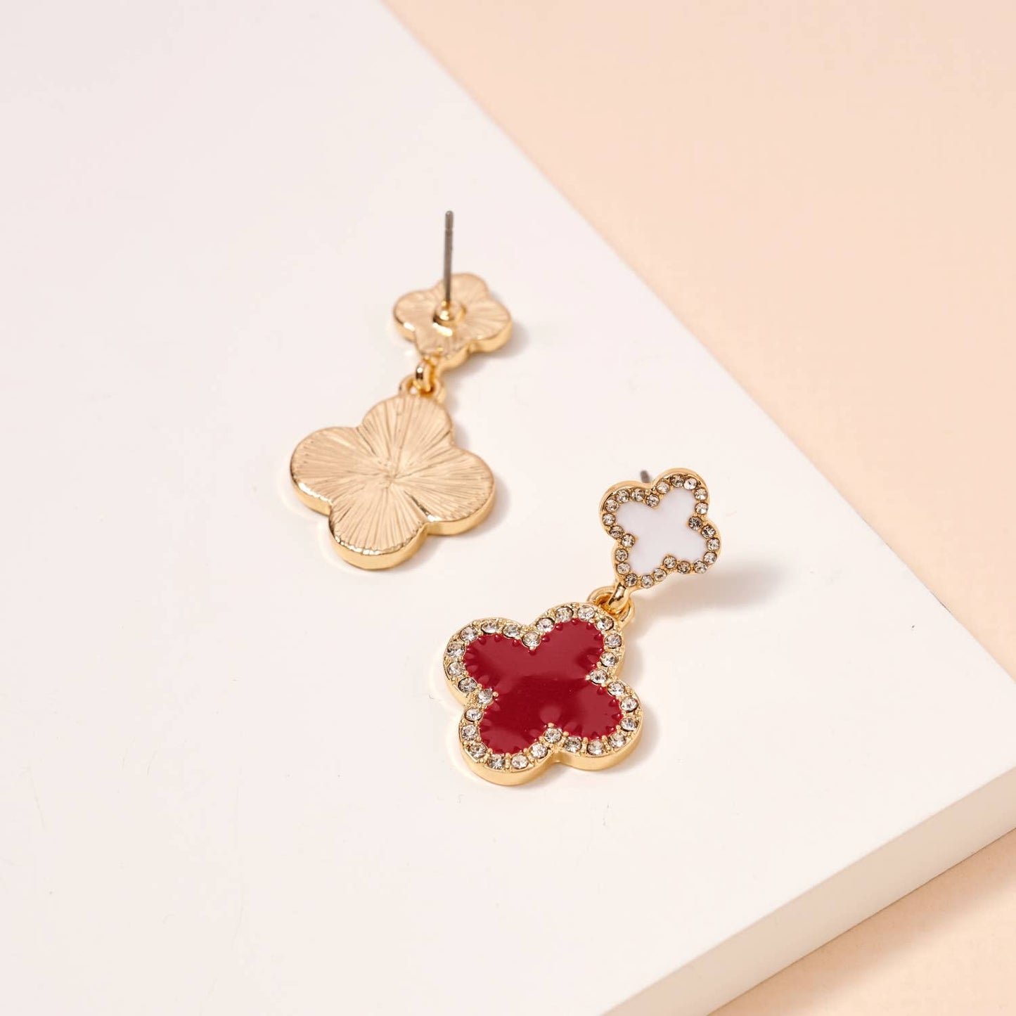 Game Day Enamel Clover Dangling | Earrings