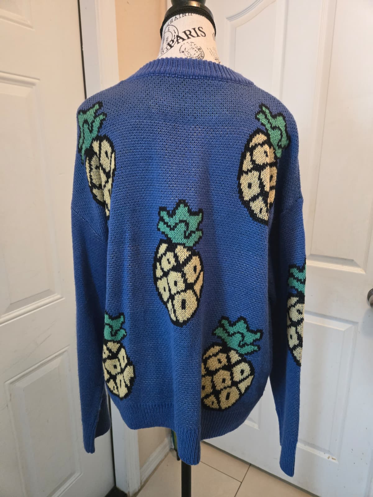 SHEIN Pineapple Print Knit Sweater – Women's Large – Never Worn