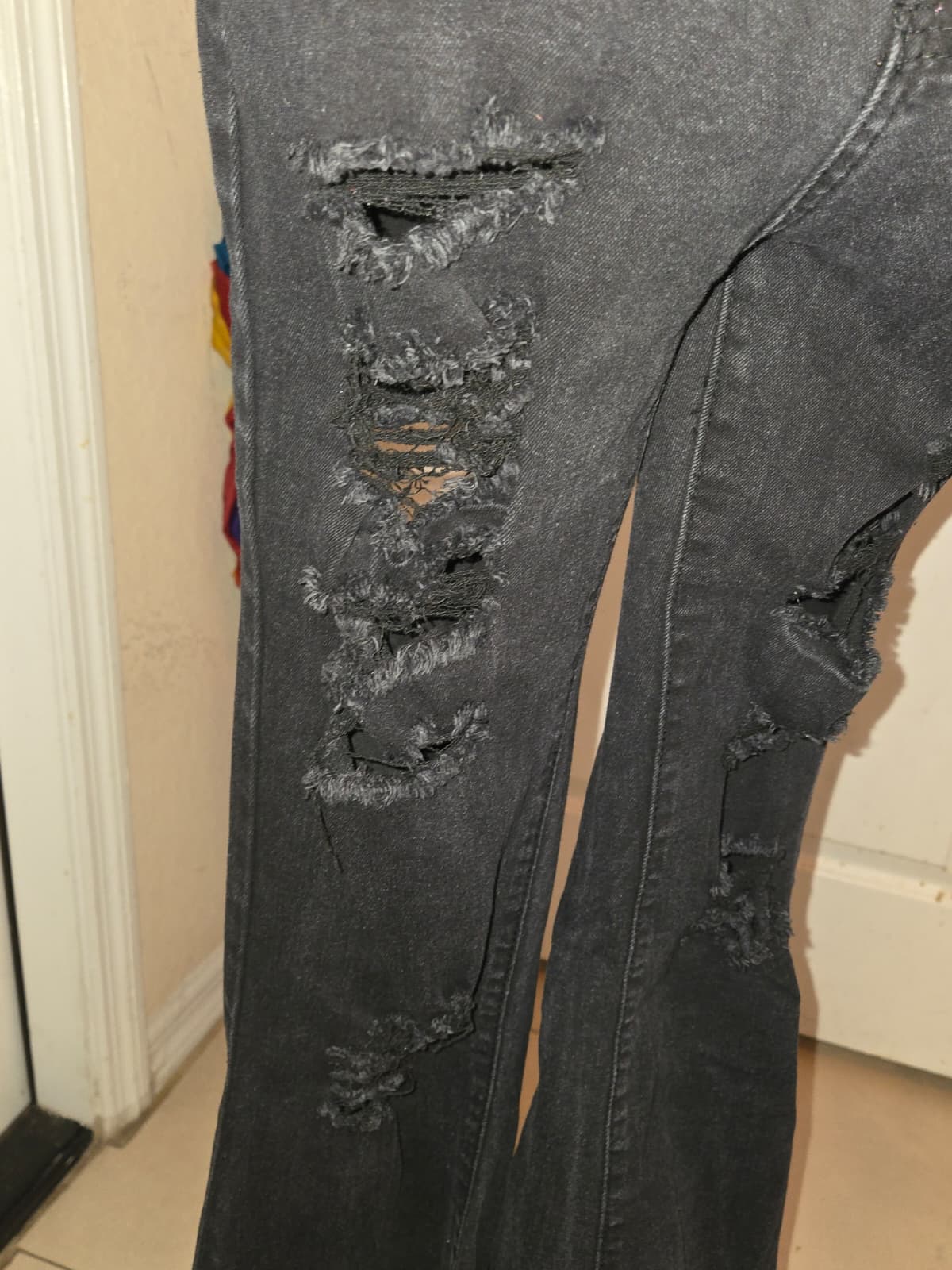 SHEIN Distressed Bootcut Jeans – Size Large – Great Condition