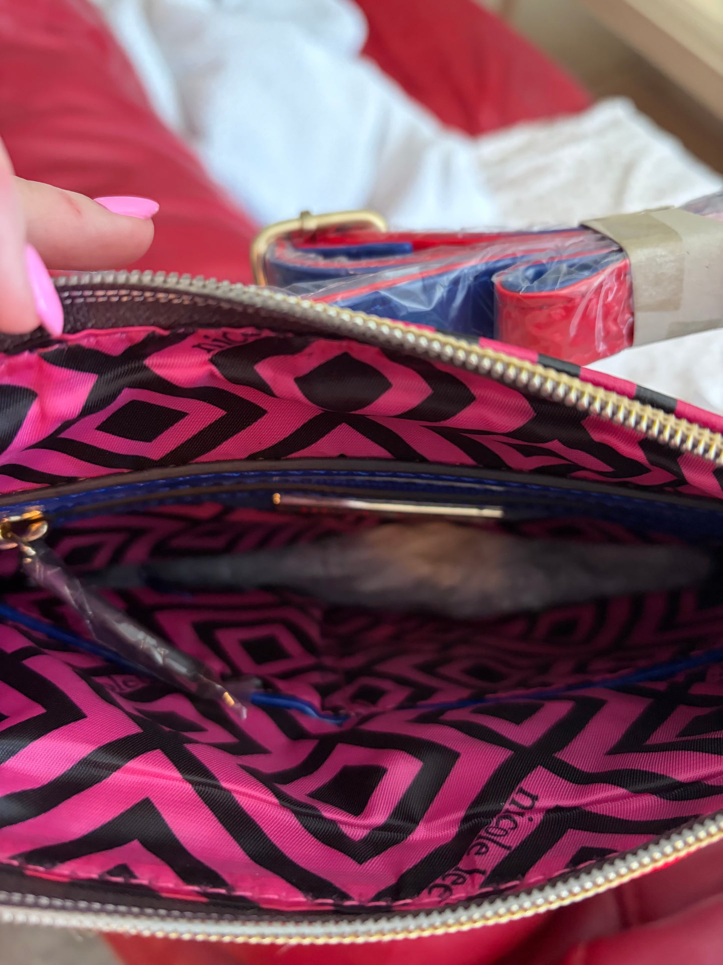 NICOLE LEE TROPICAL PRINT MESH CROSSBODY