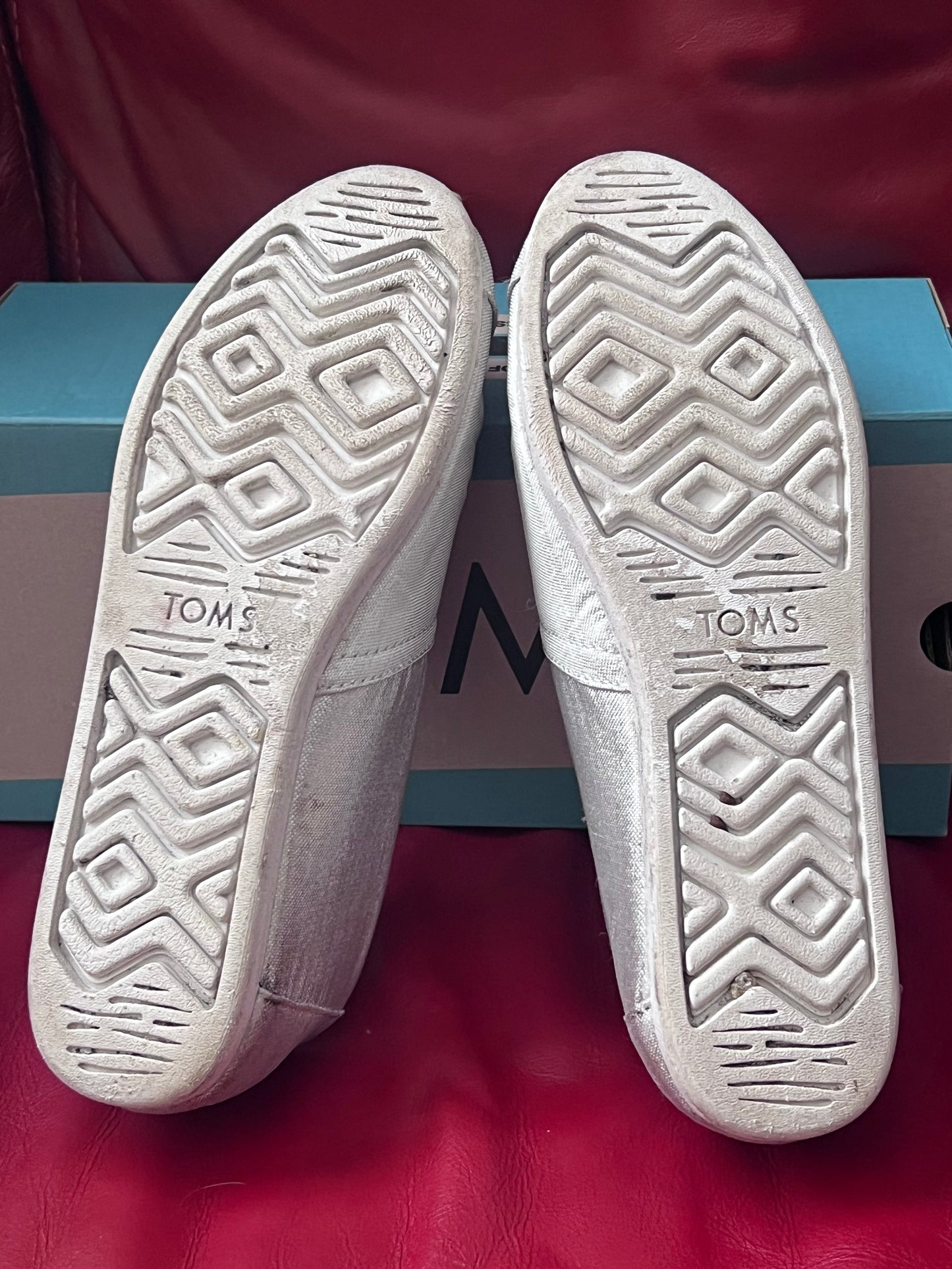 Authentic Tom's Alpargata Women's Slip-On Silver Glimmer Canvas