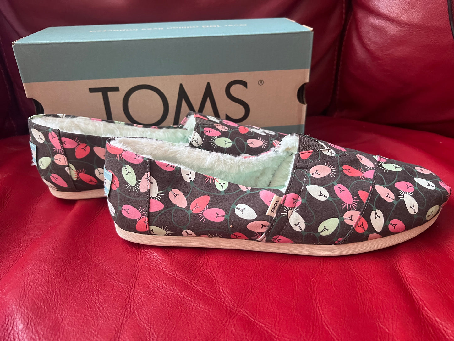 Authentic Tom's Slip-On Alpargata Forged Iron Tree Lights Glow in the Dark w/ Faux Fur