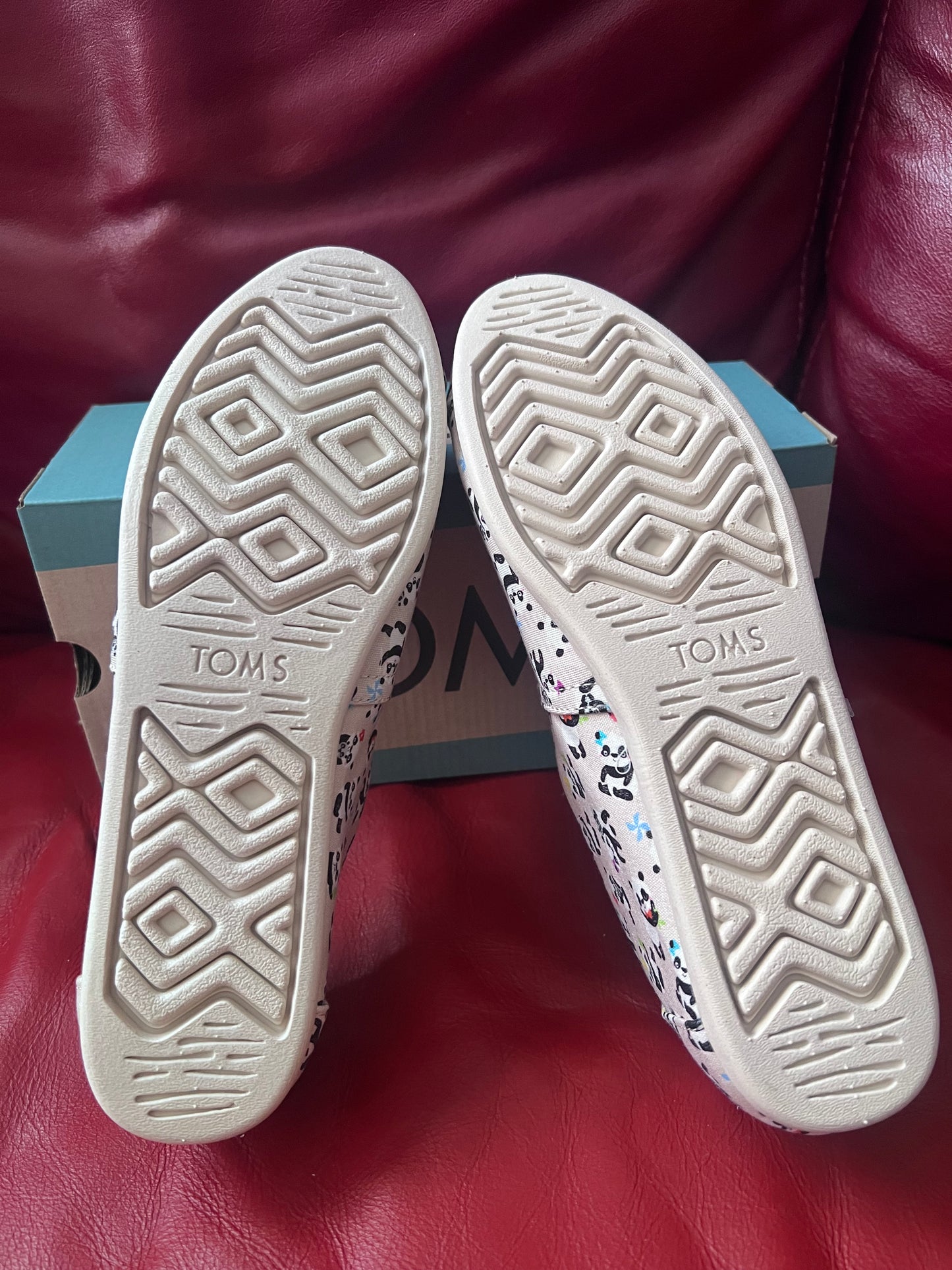 Authentic Toms Alpargata Women's Slip-On Shoes Panda Party size 9