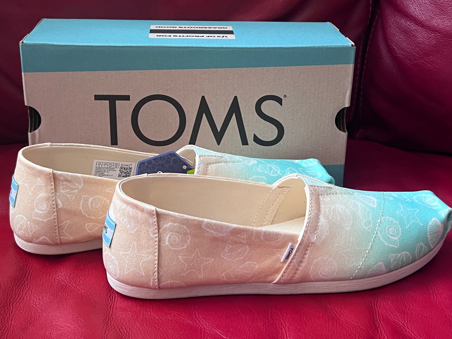 Authentic Toms Alpargata Multi Ombre Seashell Print Women's Slip Ons Size 9