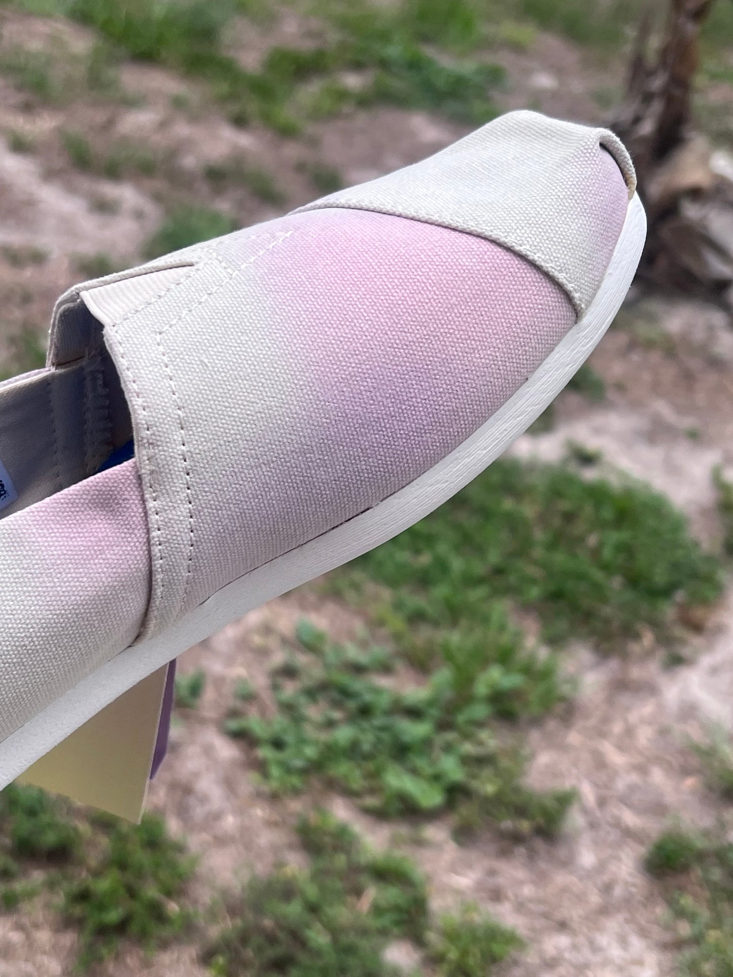 Authentic Toms Alpargata Light Orchid Color Changing Tie Dye Womens Slip Ons size 9