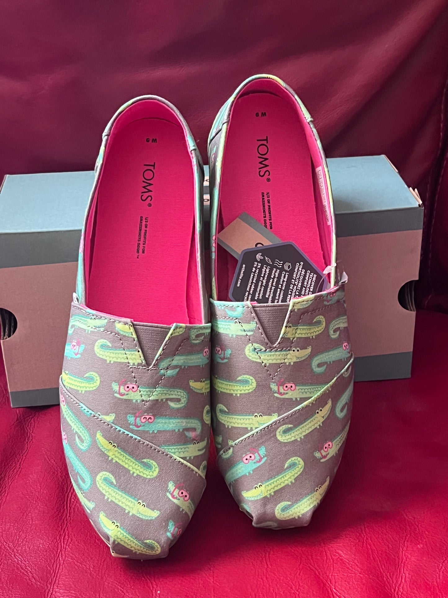 Authentic Toms Alpargata Ultimate Grey Snokeling Crocodiles Women's Slipons size 9