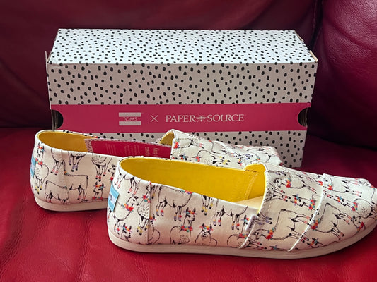 Authentic Toms x Paper Source Alpargata Ivory Floral Llama Print Women's Slipons size 9