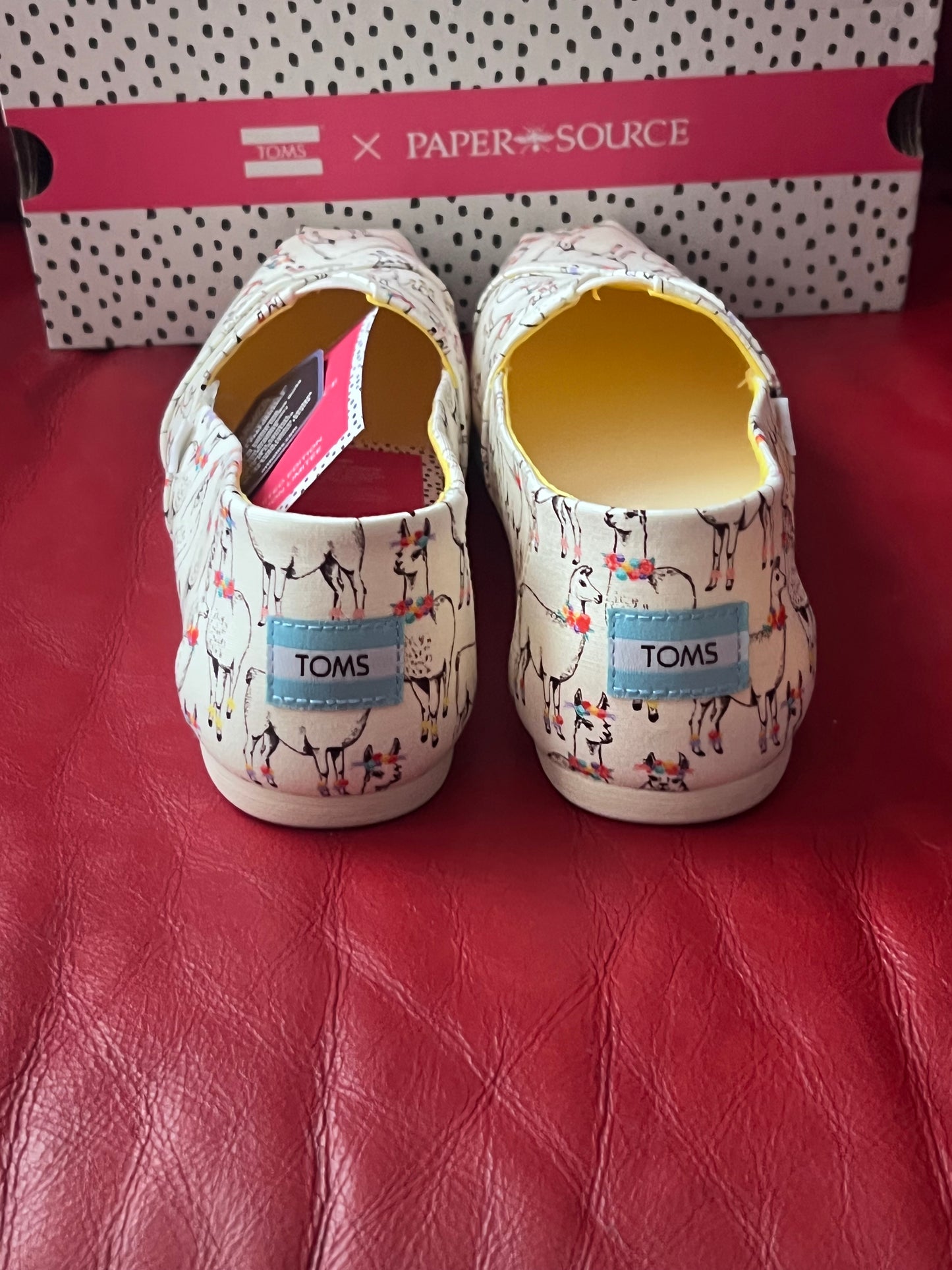 Authentic Toms x Paper Source Alpargata Ivory Floral Llama Print Women's Slipons size 9