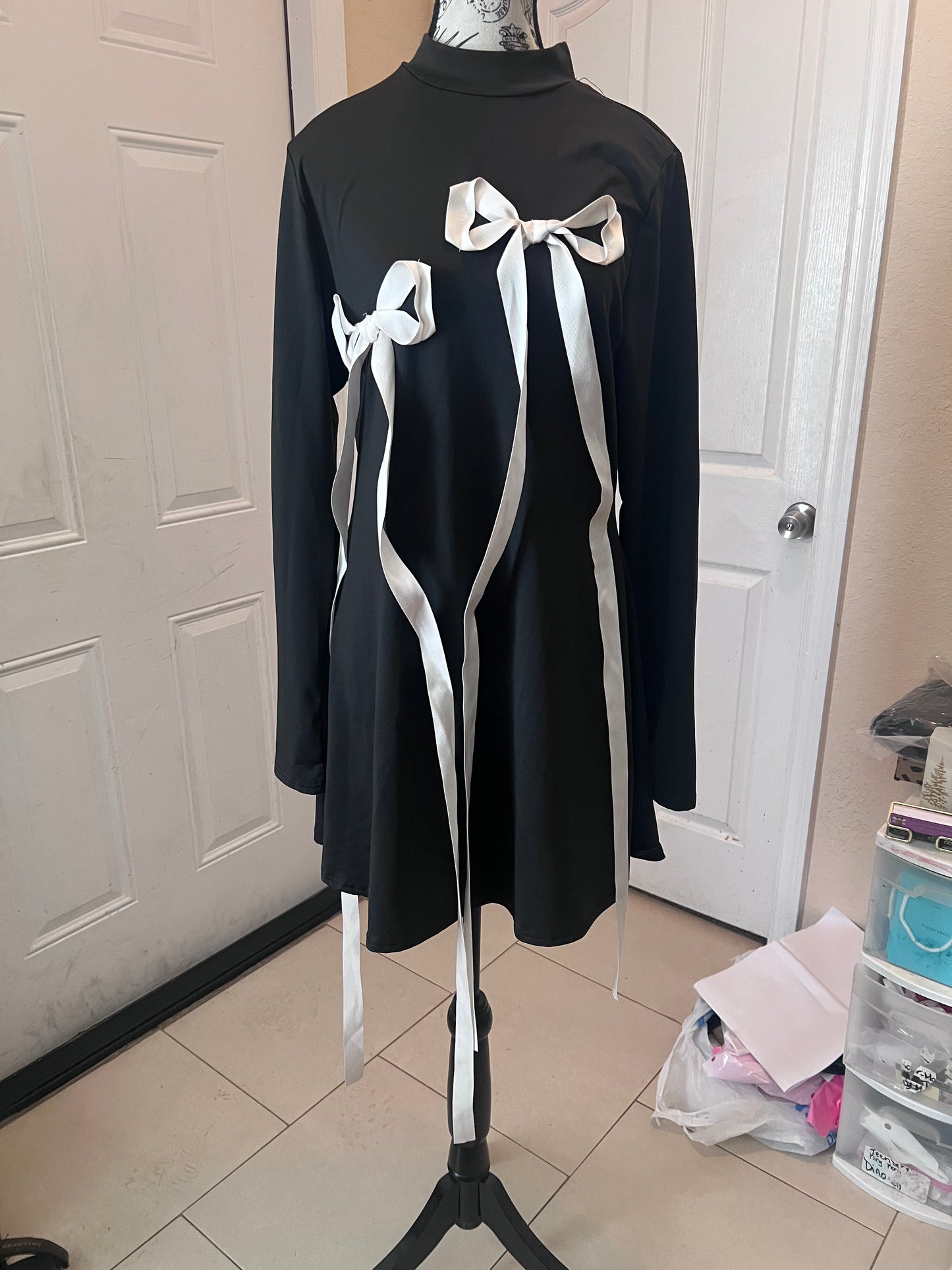 SHEIN Black Bow Accent Mini Dress | Size XL | Long Sleeve
