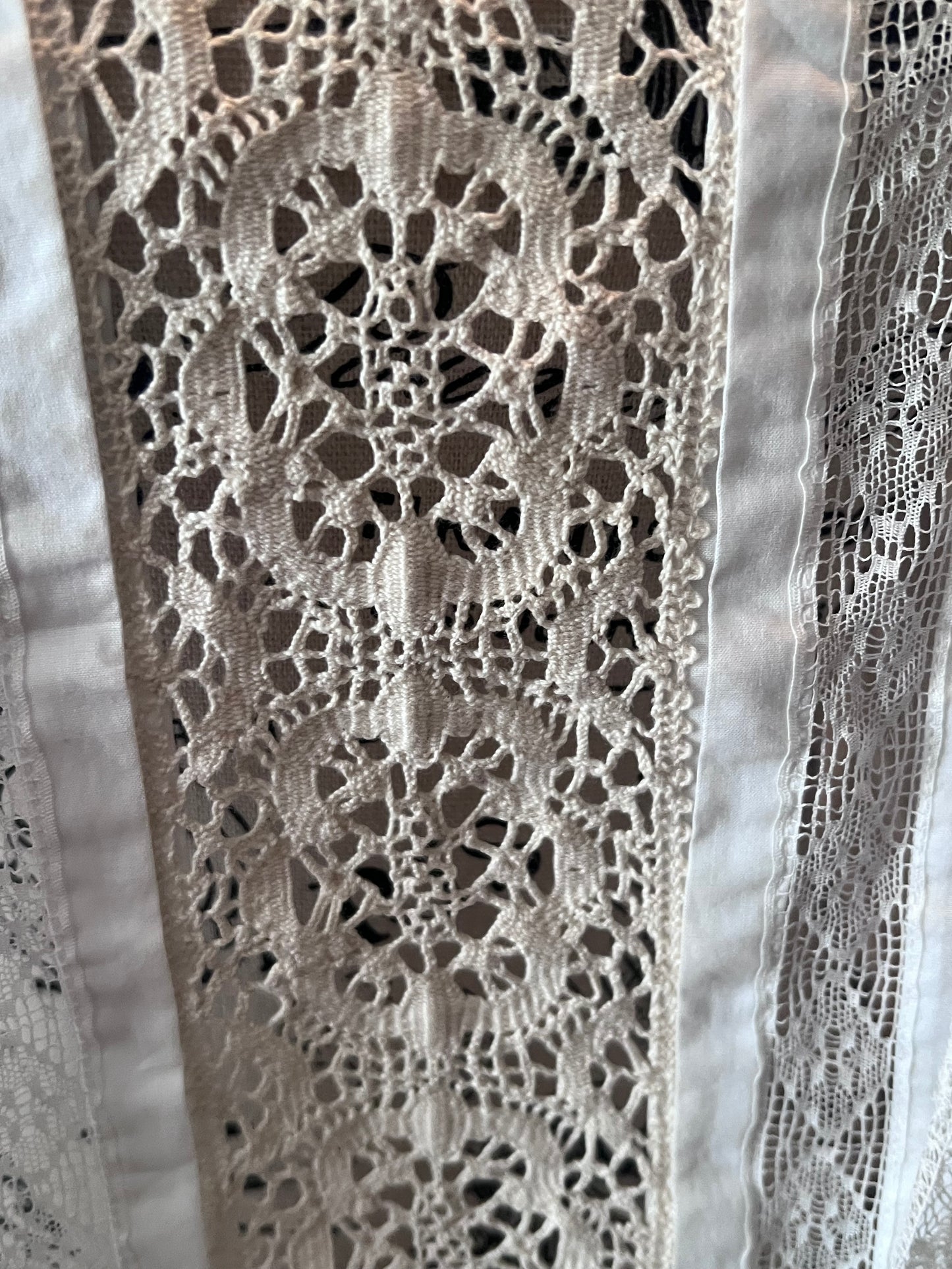 Chico's White Lace Tunic Top – Size 1 (XL) – NWT