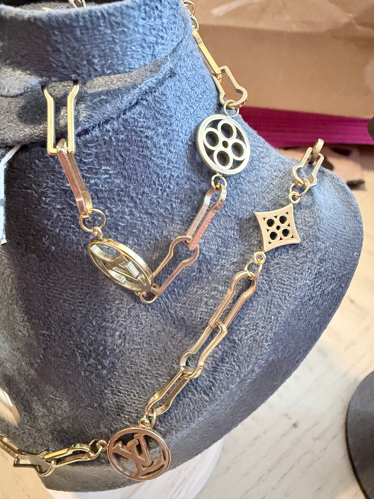 Gold-Tone Black & White 4-Piece Jewelry Set