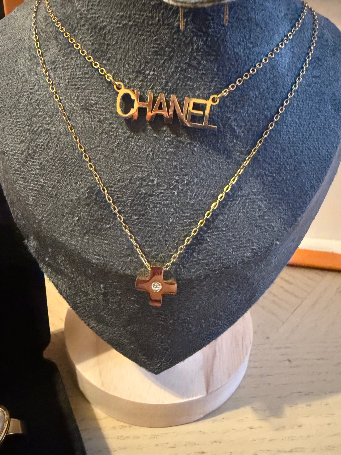 Gold‑Tone Letter & Pearl Accent Jewelry Set