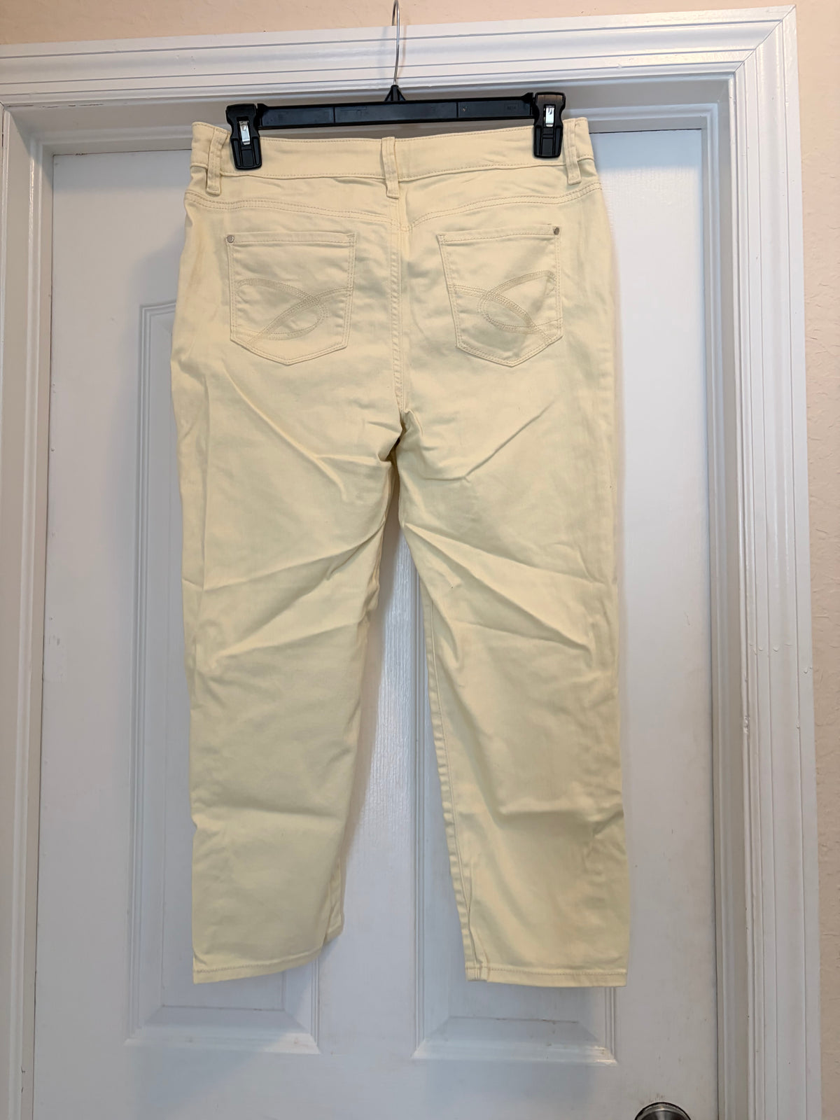 Chico’s Platinum Size 1 Light Yellow Cropped Jeans