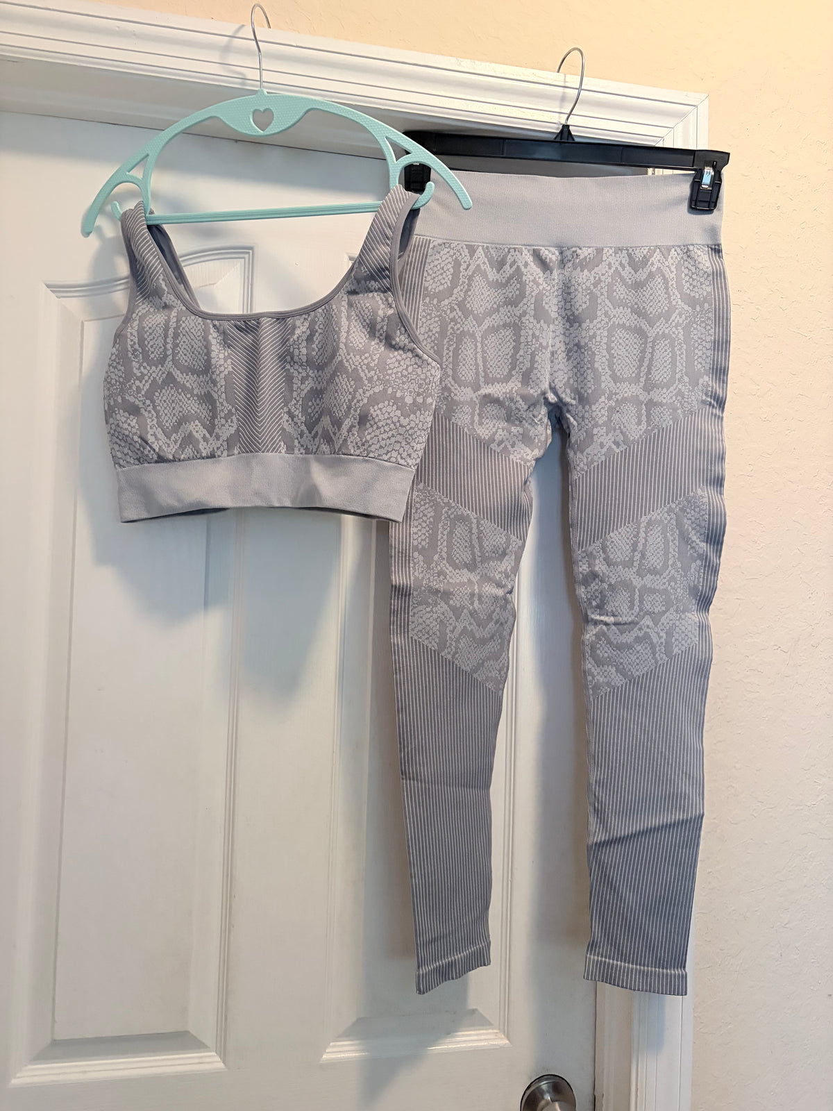 Amira Fit Gray Snakeskin Sports Bra & Leggings Activewear Set