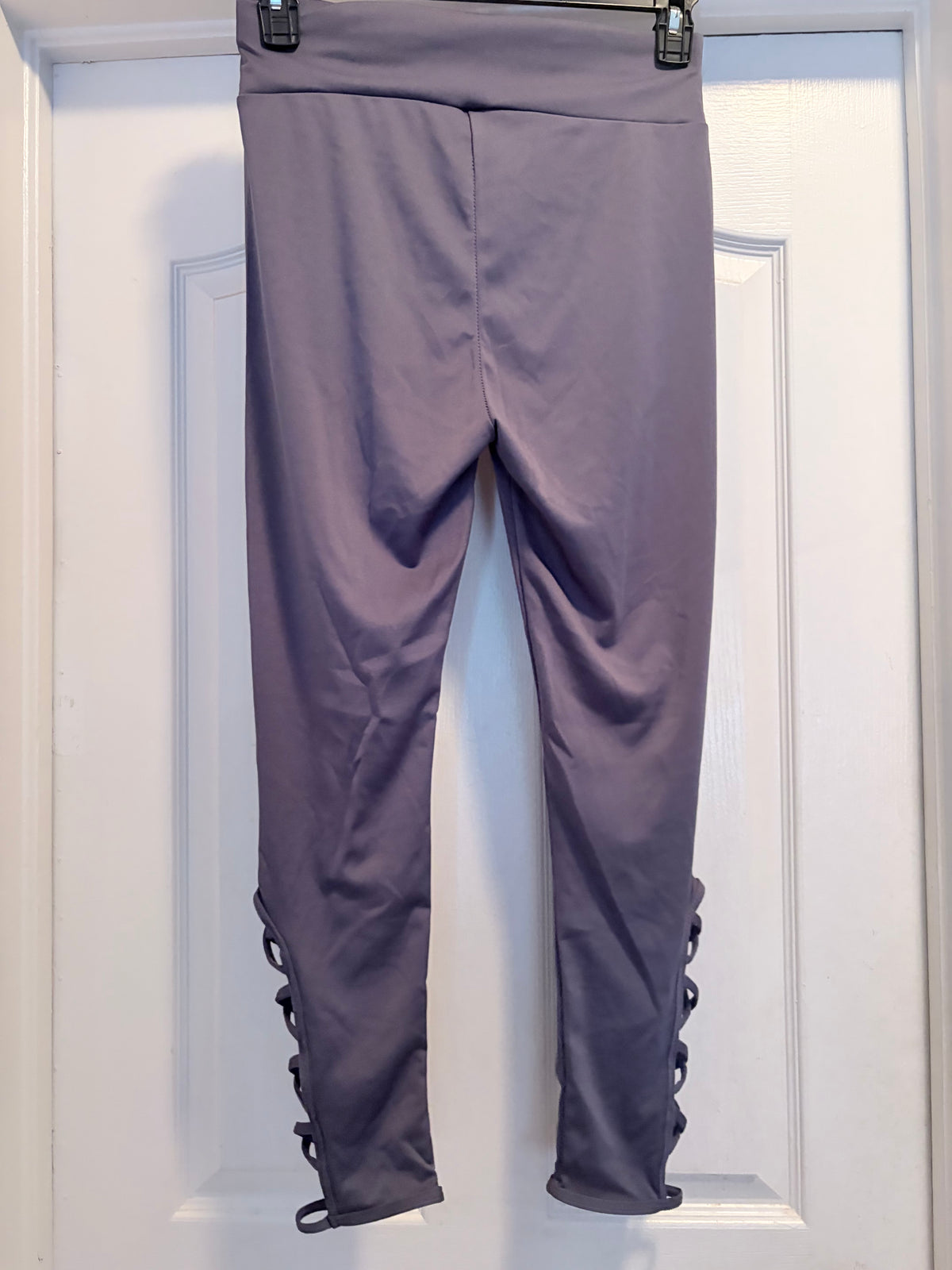 Shein Large Gray Criss Cross Cutout Workout Leggings