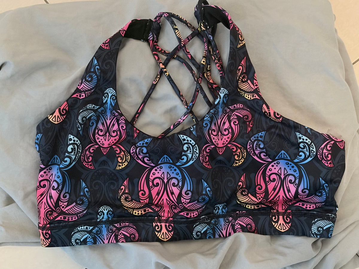 CVG Large Colorful Sea Turtle Strappy Sports Bra