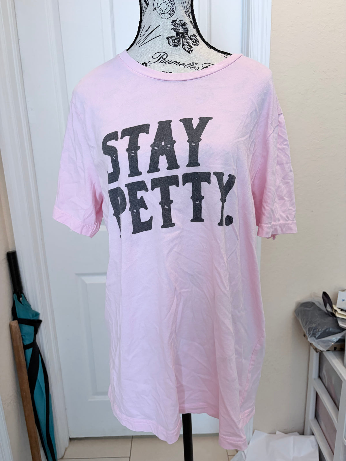 XL Pink Stay Petty Graphic T-Shirt