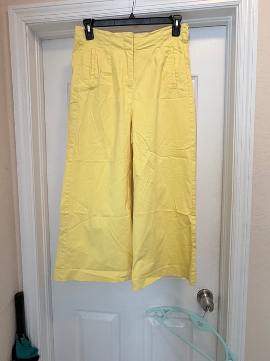 New York & Company Large Yellow Wide Leg Cropped Pants