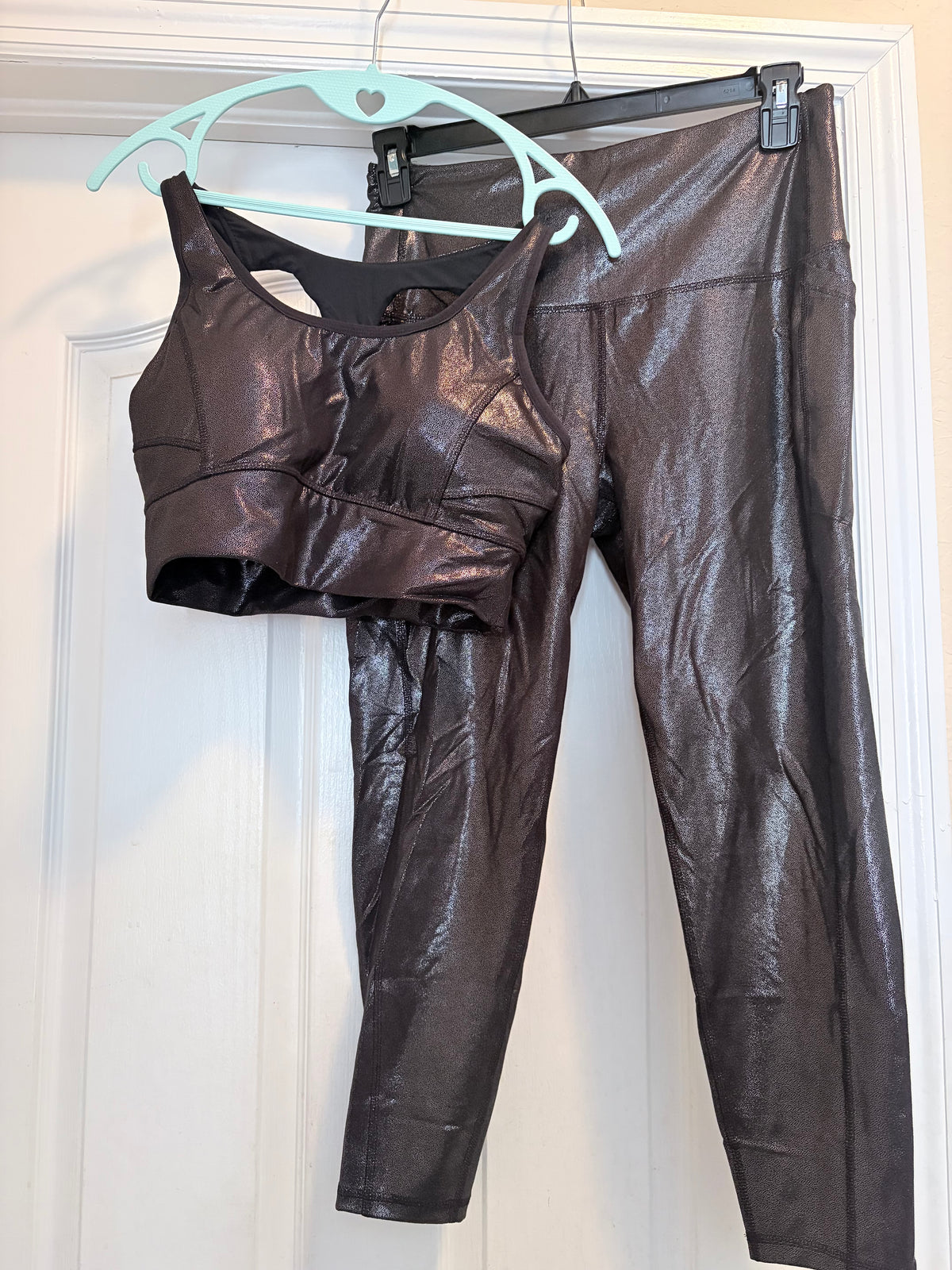DSG Metallic Black Shimmer Sports Bra & Leggings Set Size L