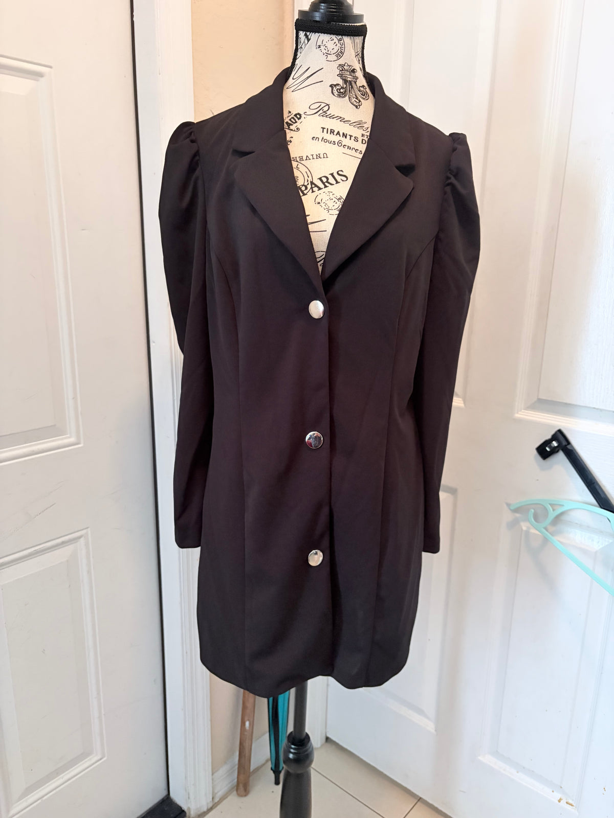 Black Blazer Dress XL Puff Sleeve Silver Button
