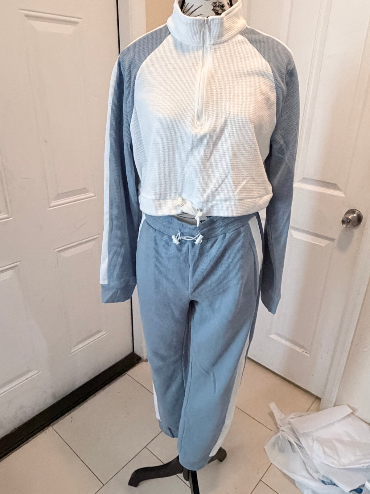 Blue & White Waffle Knit Two Piece Tracksuit Set Size XL
