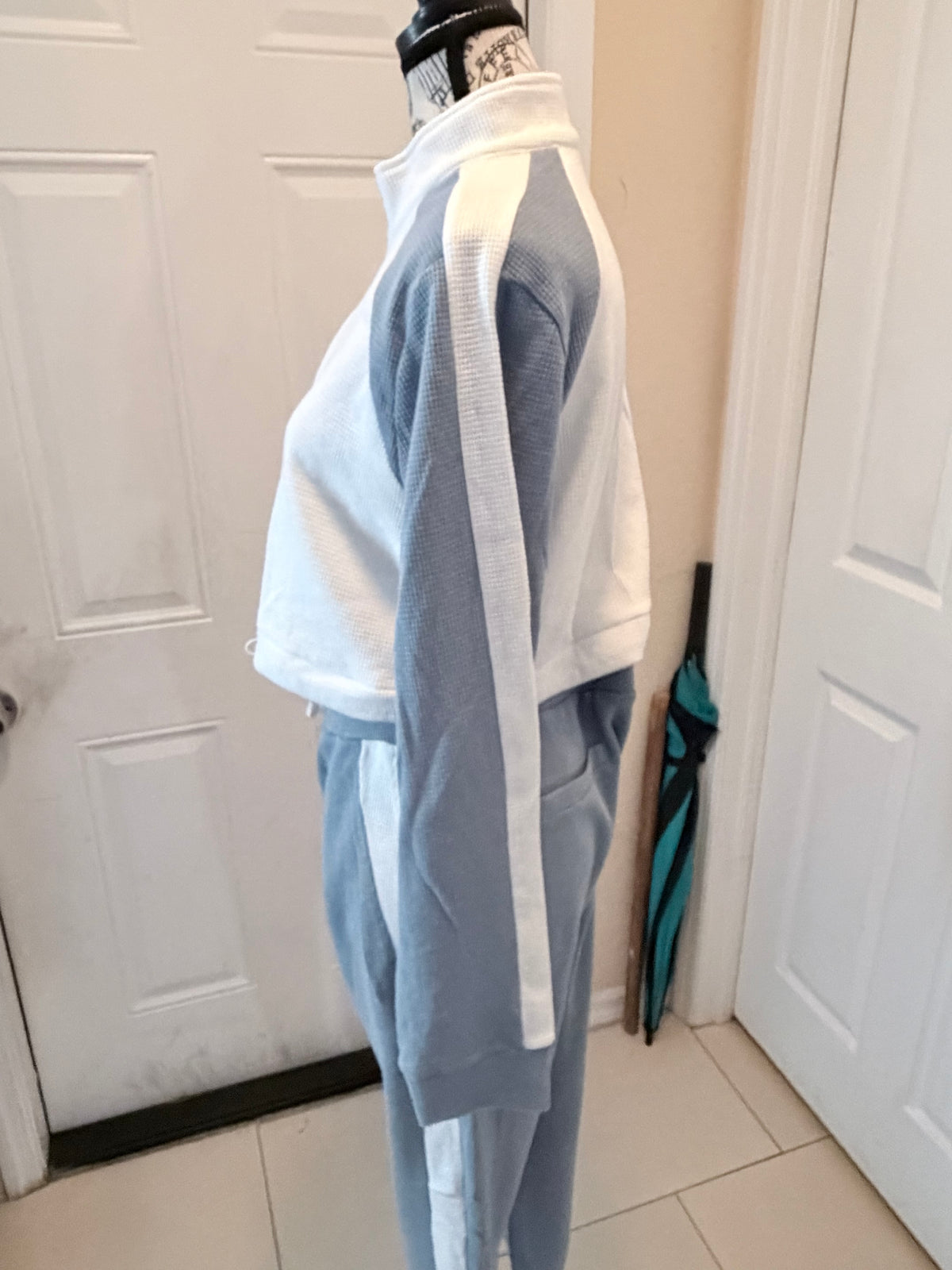 Blue & White Waffle Knit Two Piece Tracksuit Set Size XL