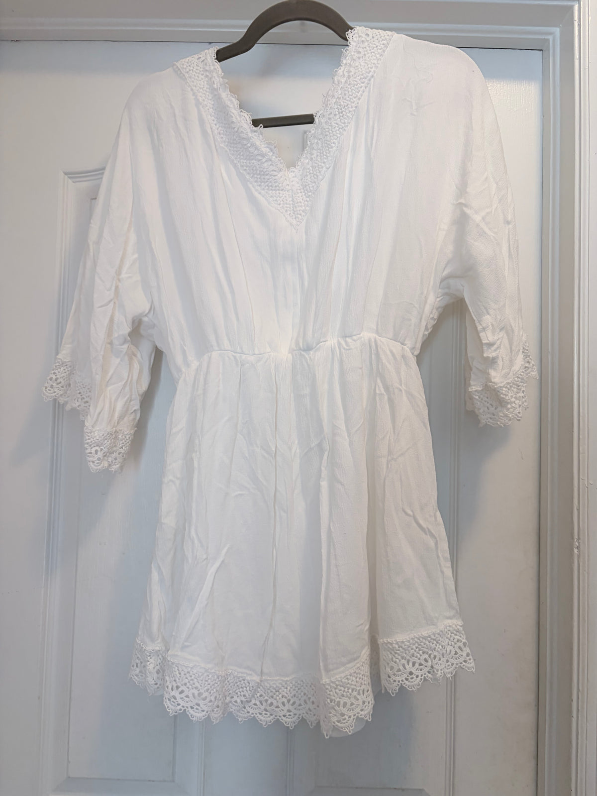 Southern Fried Chics White Crochet Lace Mini Dress – Size M